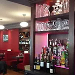 Le Daly's Hotel 2*