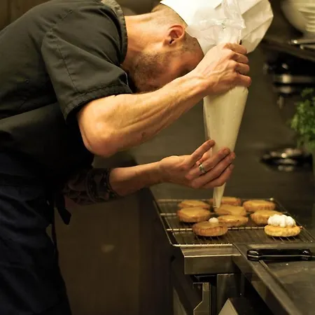 Le Daly's Отель 2*